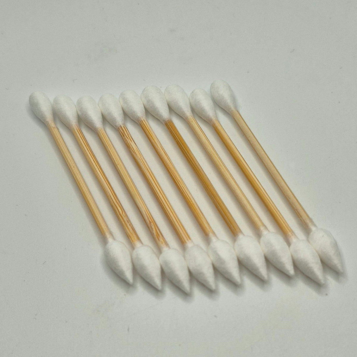 Dual-Tip Swabs for Cleaning