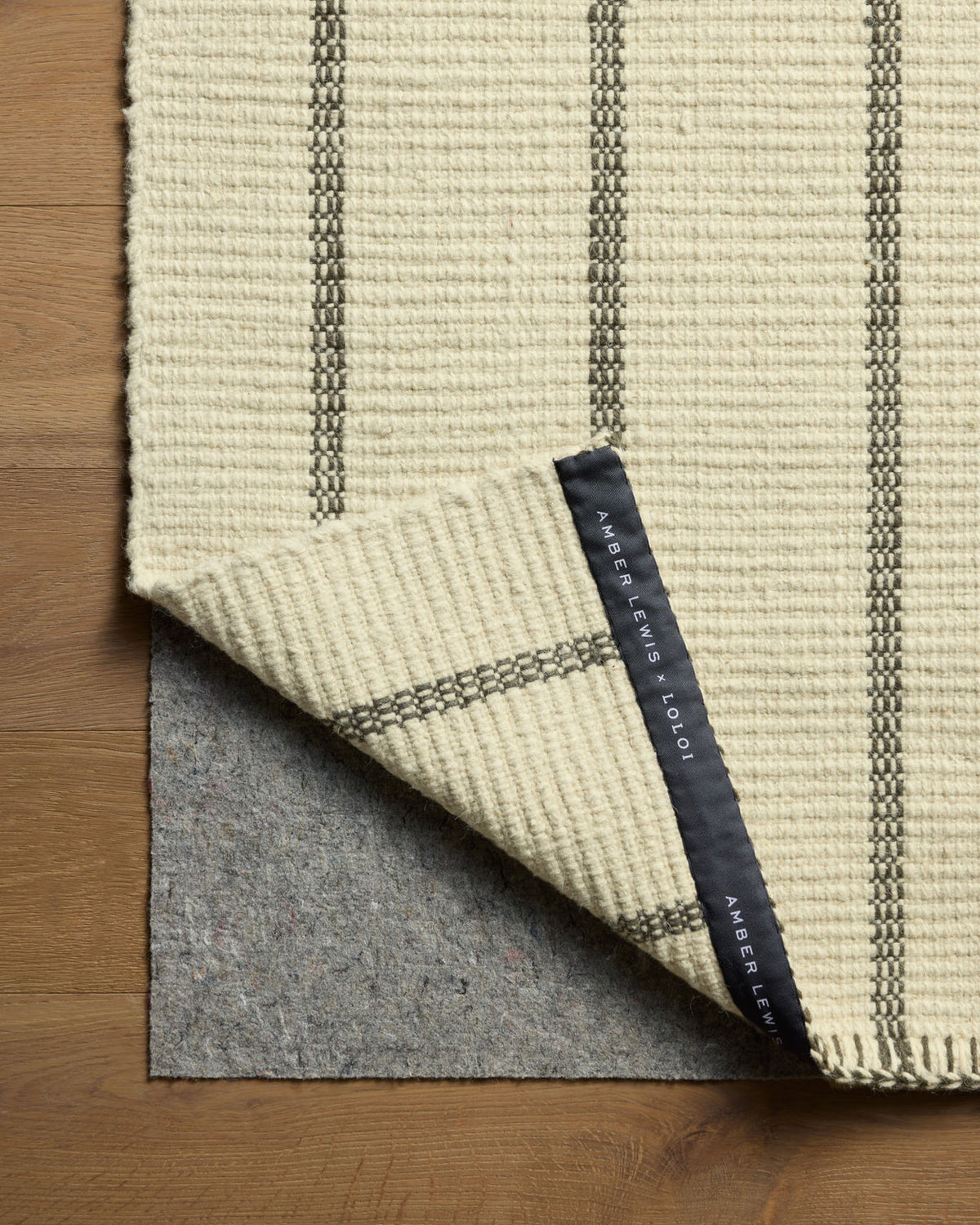 Amber Lewis x Loloi Harlan Ivory / Charcoal Rug