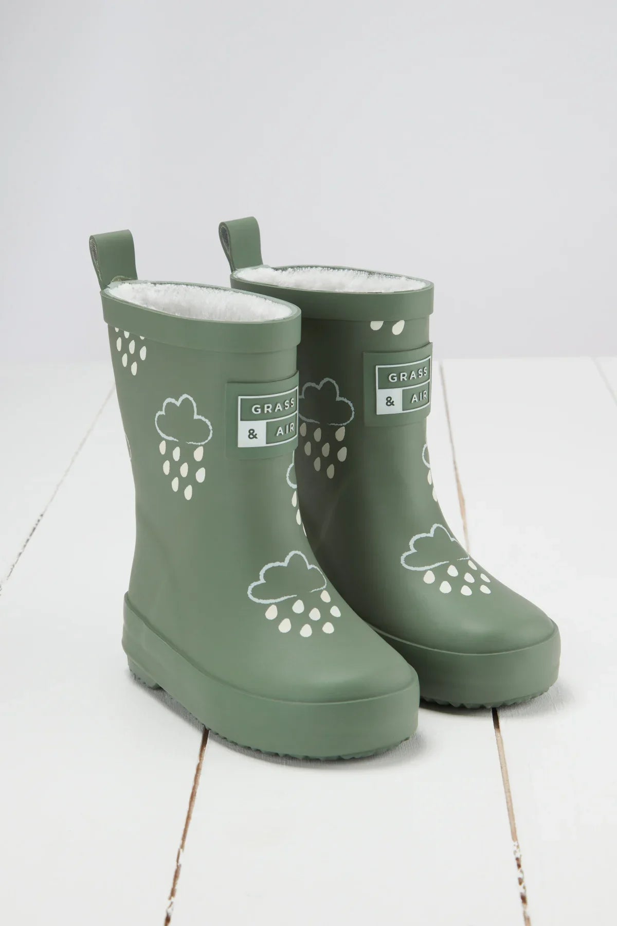 Grass & Air - Colour Changing Kids Wellies with Teddy Fleece Lining - Khaki